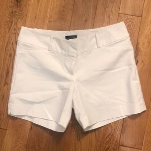The Limited - white shorts size 6